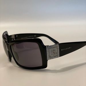 Bvlgari Womens sunglasses